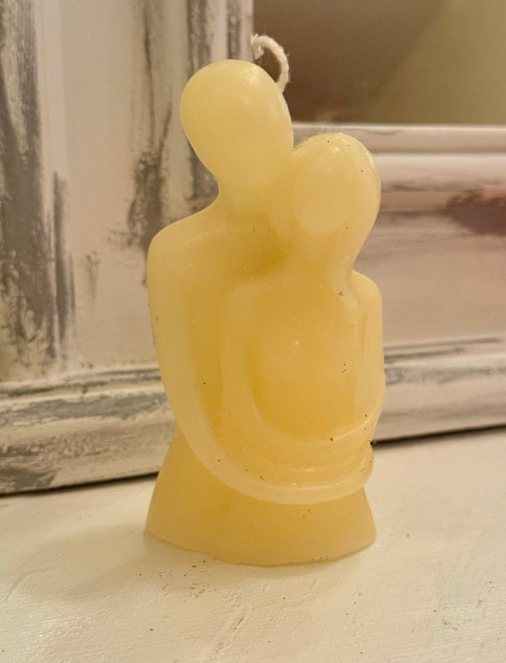 Christmas Embrace Soy Candle – Handmade Scented Festive Decor | LOV Christmas Collection