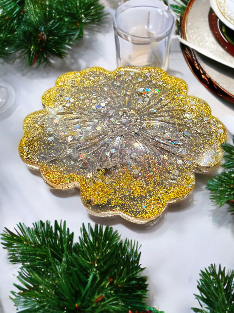 Festive Gold Sparkle Decorative candle coaster – Holiday Decor | LOV Christmas Collection