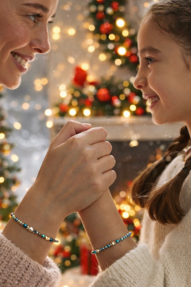 LOV Bonded Hearts
Mother & Daughter Bracelet Set